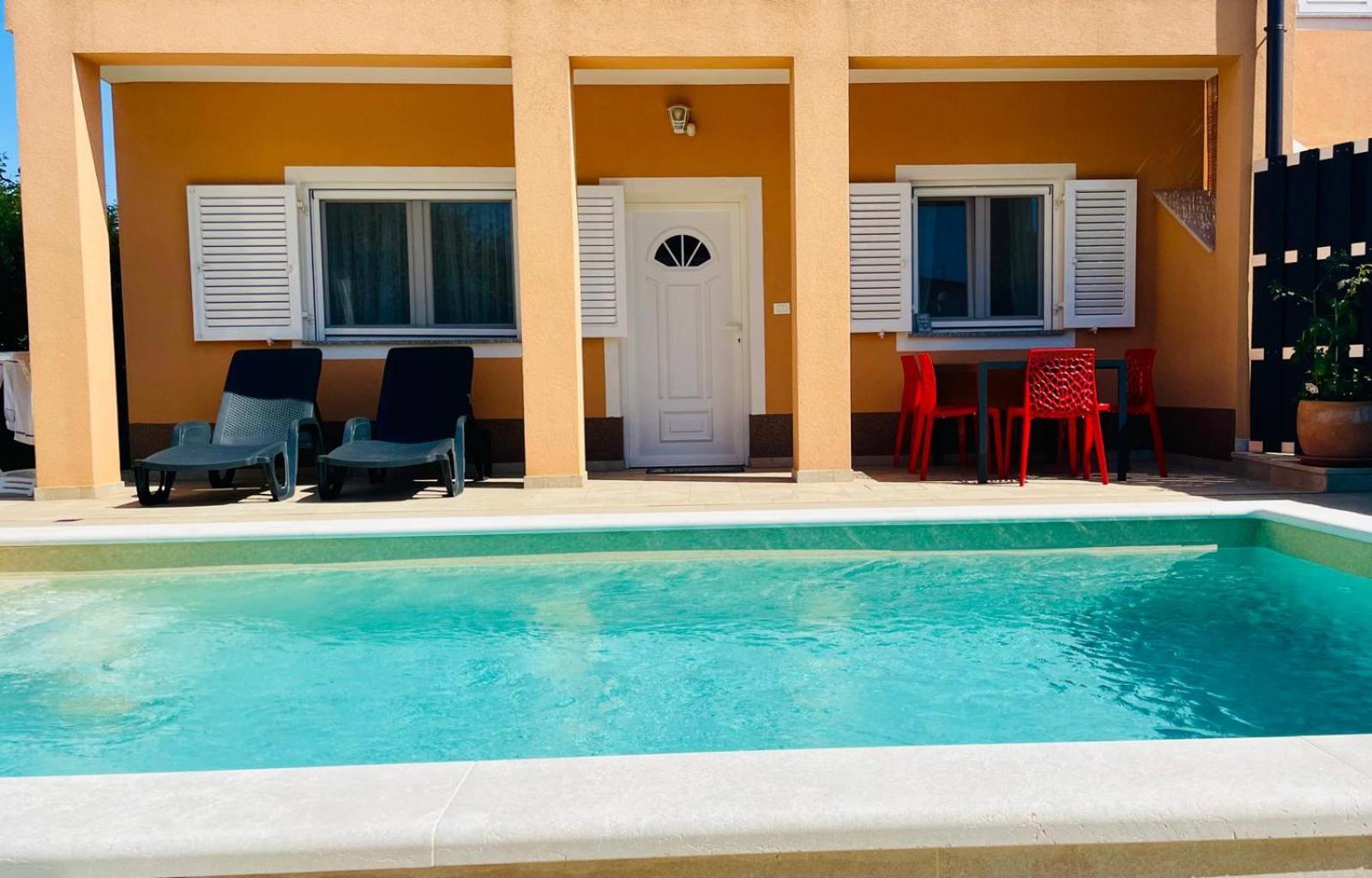 Boutique Apartment With Private Pool For Your Exclusive Use Novigrad Istria Buitenkant foto